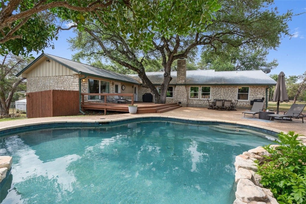 720 Circle G Ranch Road, Dripping Springs