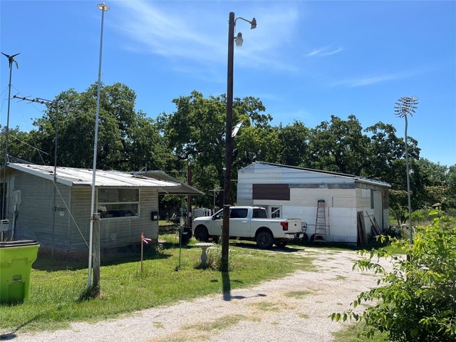 135 Belton Street, McDade