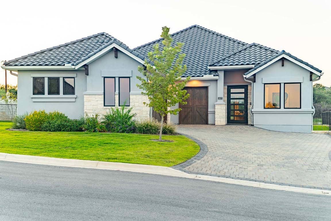 Photo of Listing #7980908