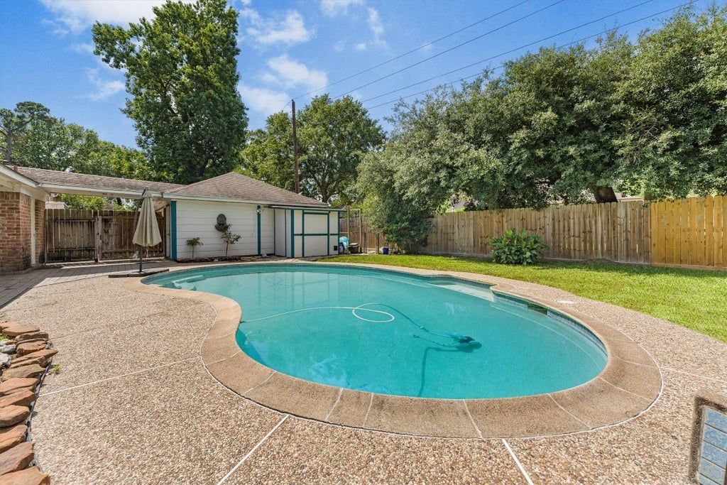 5519 Coon Tree Court, Humble