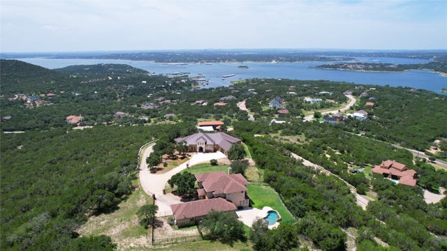 8293 Lime Creek Road, Volente