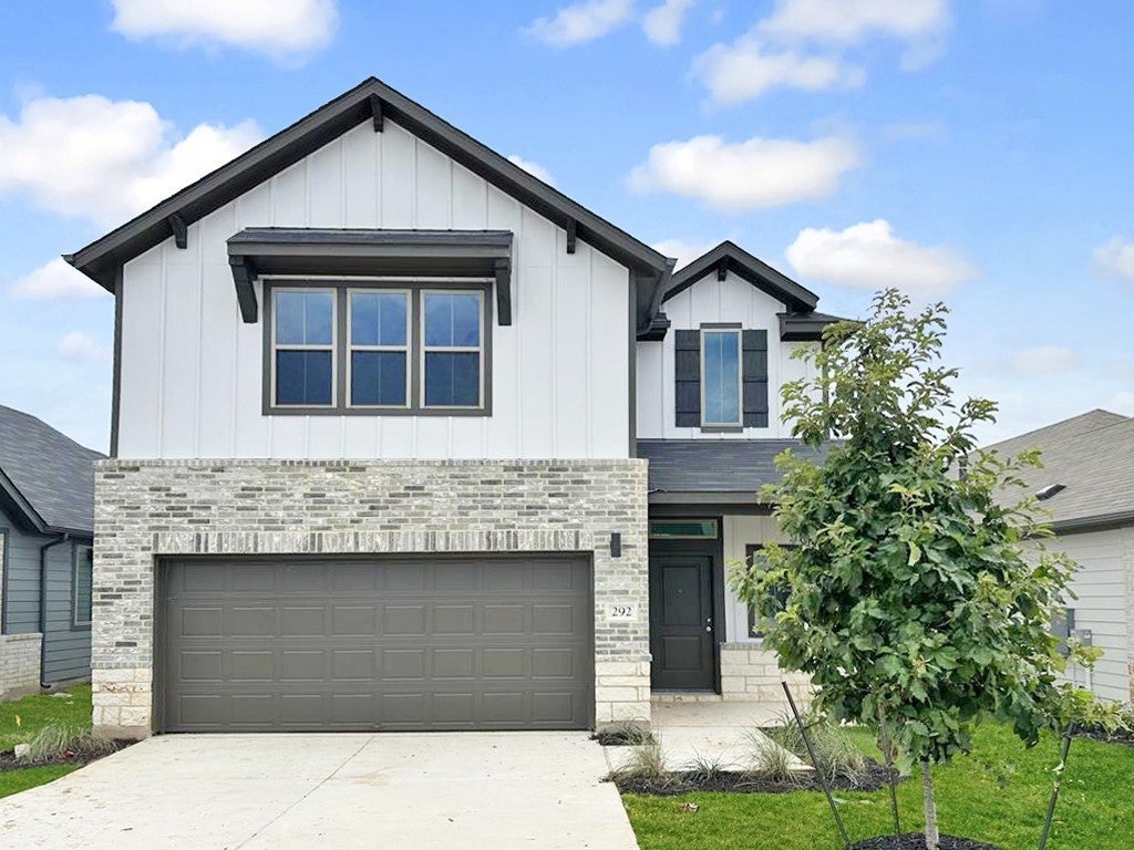 292 Bendecido Loop, Elgin