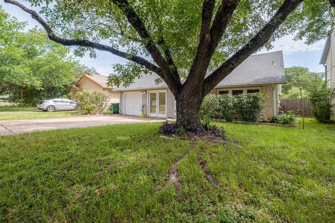 Photo of Listing #3356603