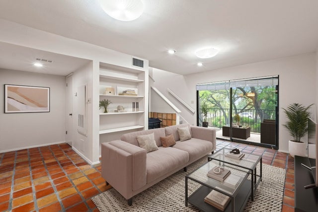 1135 Barton Hills Drive 240, Austin