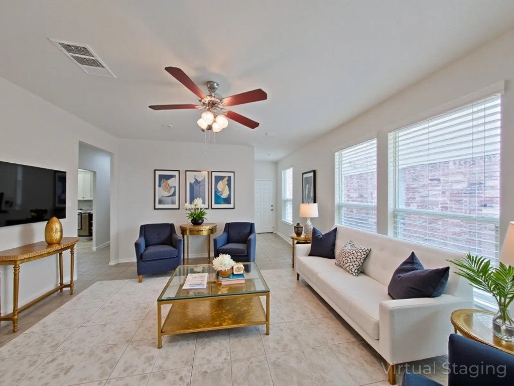 Photo of Listing #1877083