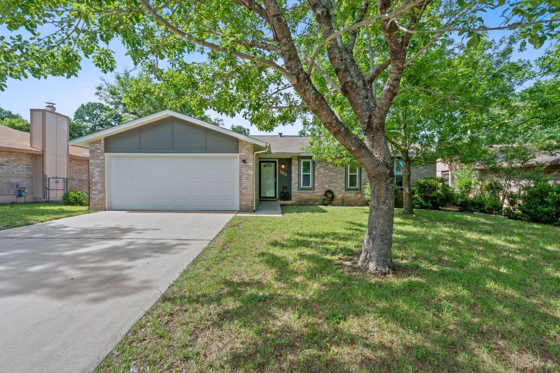 Photo of Listing #4894029