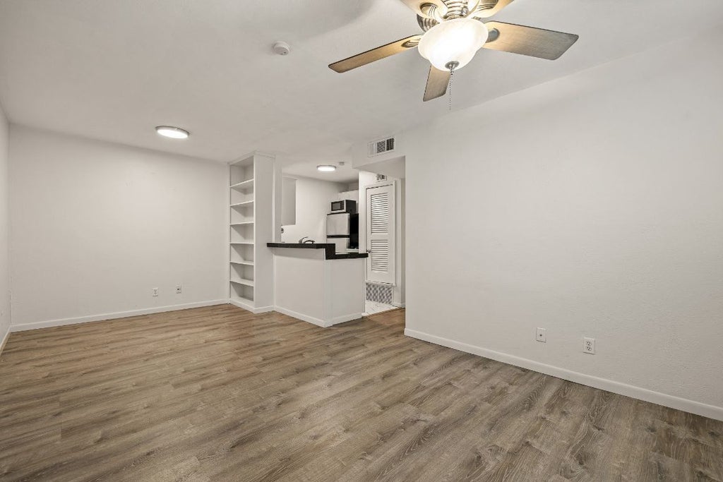 4306 Avenue A 105, Austin