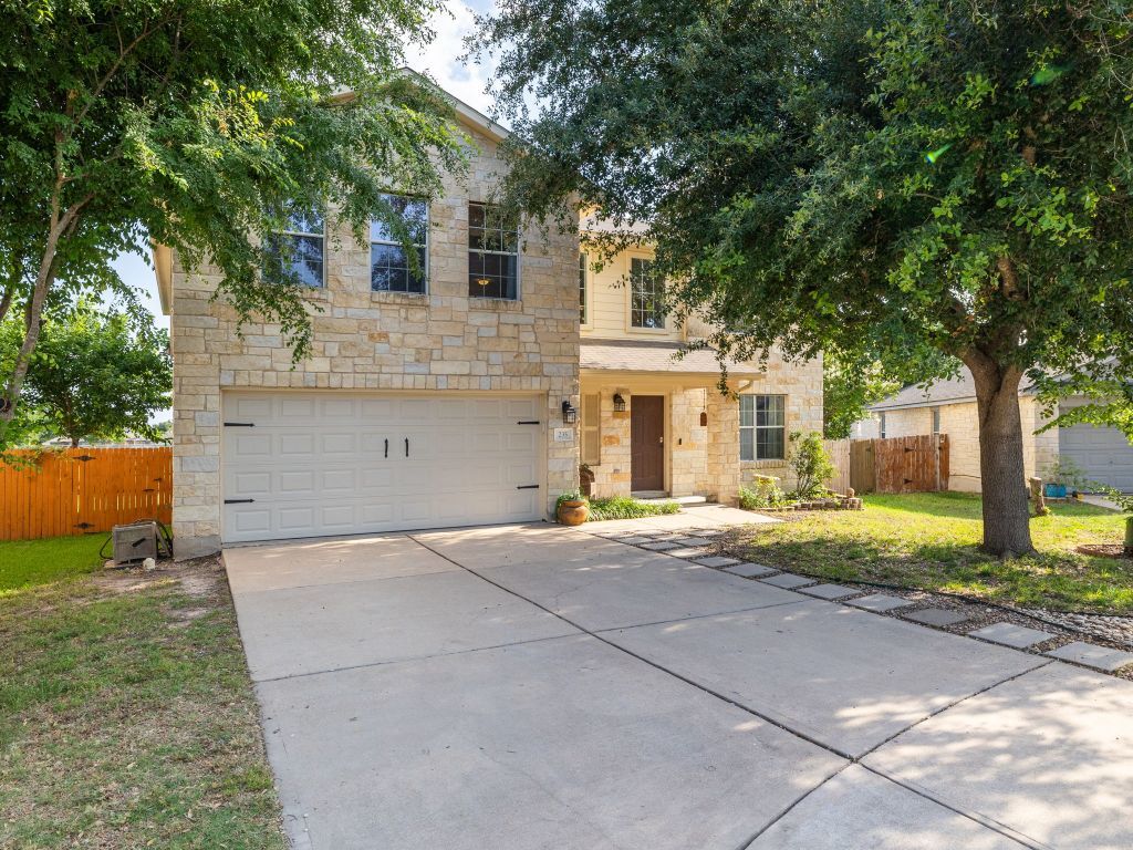 235 Herrera Trail, Hutto