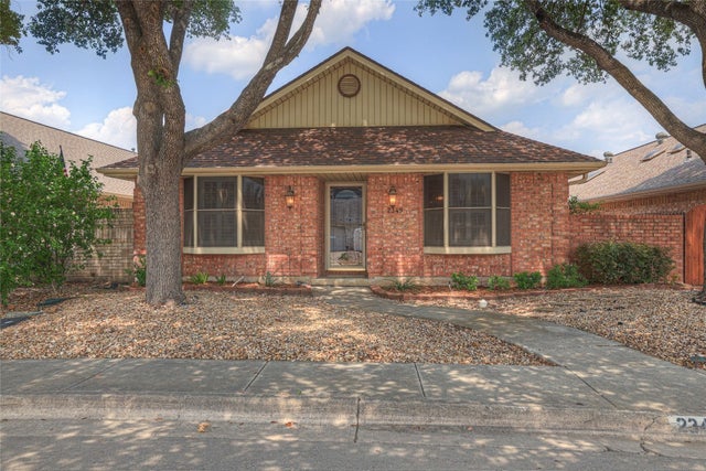 Residential Real Estate for Sale at 2349 Essex Grace on  - MLS #4506298