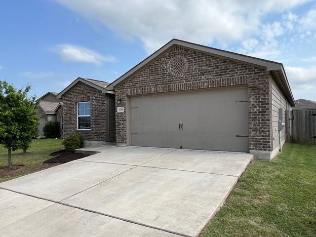 4005 Cressler Lane 16g, Jarrell