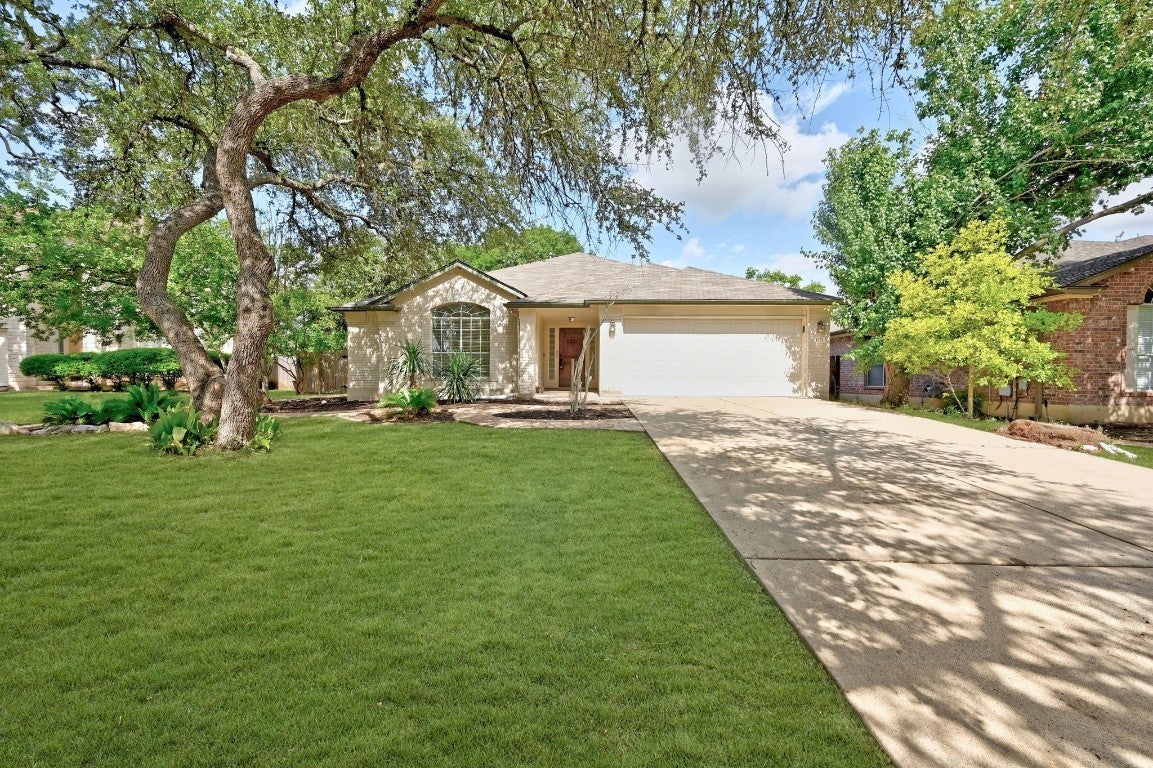 Photo of Listing #3855313