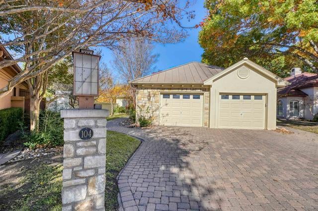 104 Mason Court, Horseshoe Bay