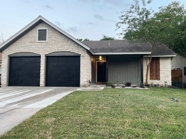 8527 Birmingham Drive, Austin