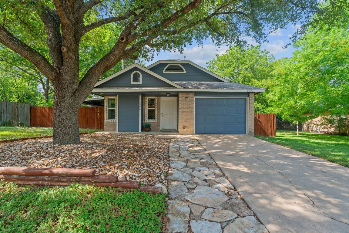 Photo of Listing #4919769
