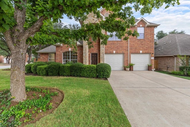 Located on , Residential for Sale by 12501 Bright Sky Overlook in the Austin, located in the neighborhood of Steiner Ranch Ph 01 Sec 09