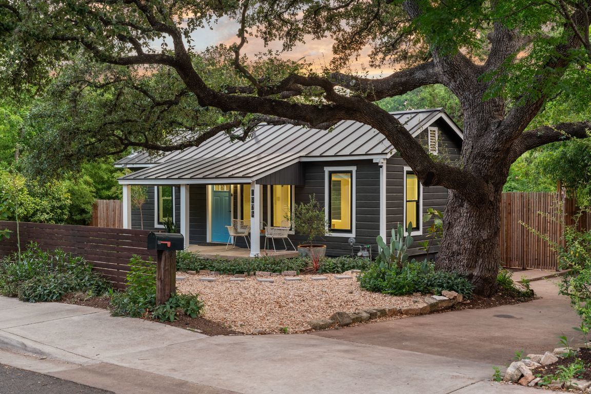 Photo of Listing #1571026