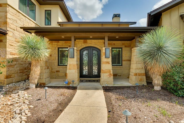 3704 Medicine Hat, Leander