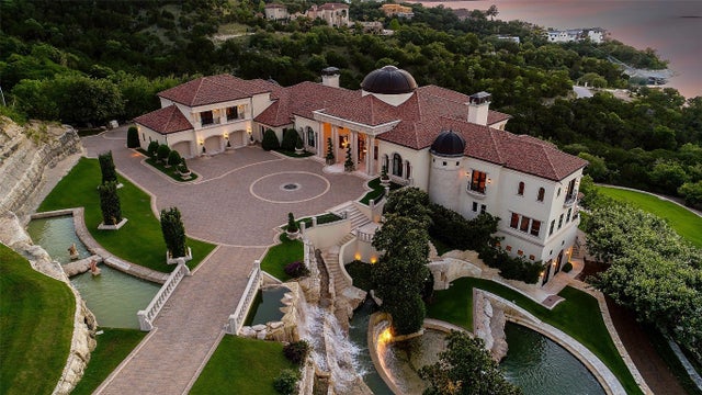 12821 Park Drive, Austin