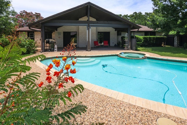 3103 Fox Hollow Street, Round Rock