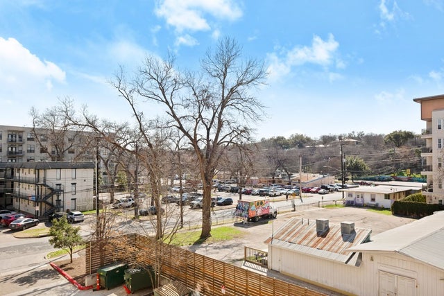 1900 Barton Springs Road 3038, Austin