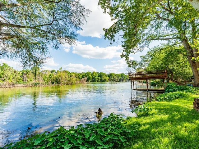 Homes for Sale on Lake Dunlap in New Braunfels, TX