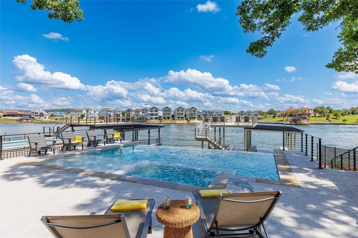 Photo of Listing #1005289