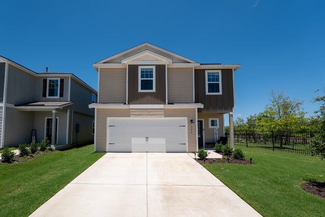 625 Aplite Pass, Maxwell