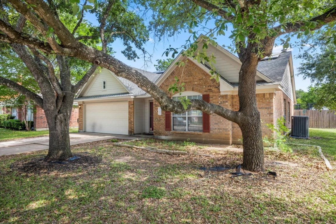 Photo of Listing #6493039