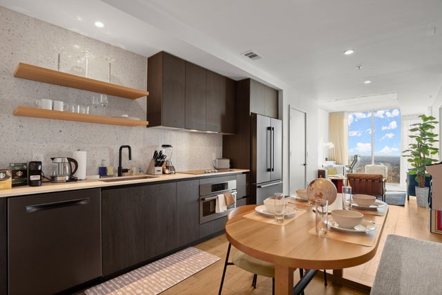 48 East Avenue 2707, Austin