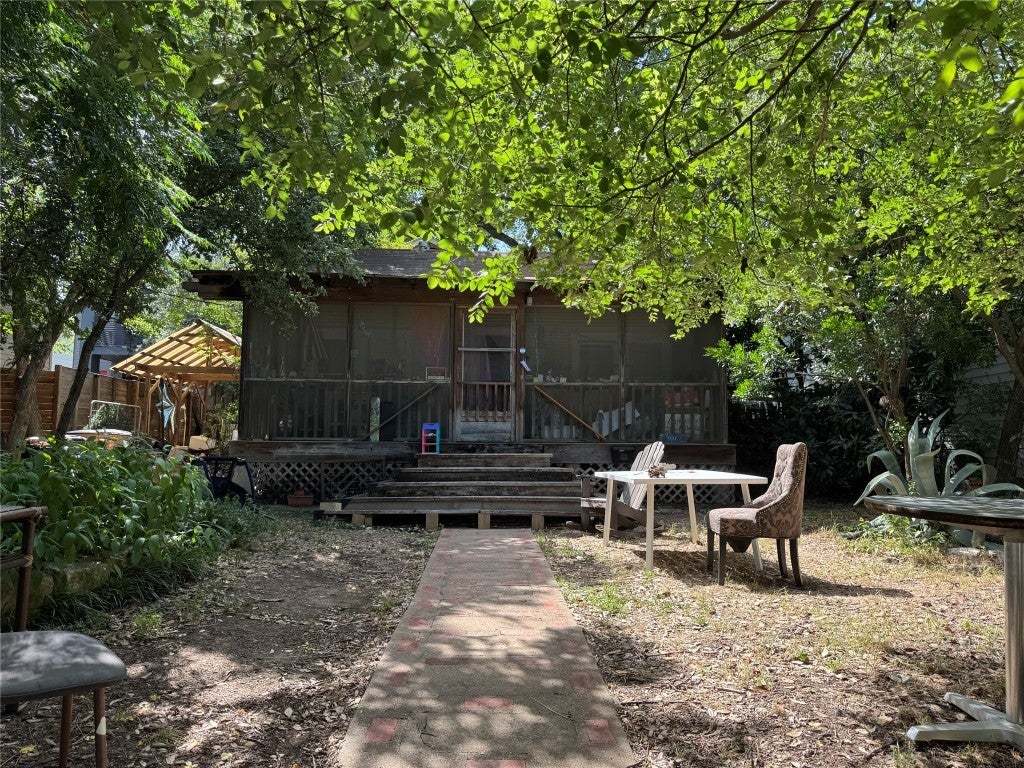 Photo of Listing #1553233