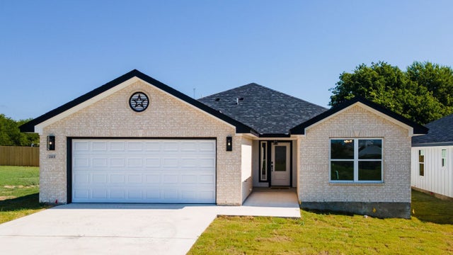 2115 Blackhawk Loop, Belton