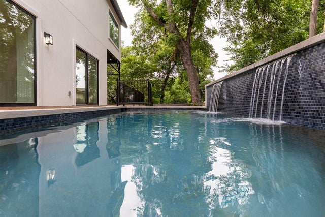 1702 Hartford Road, Austin