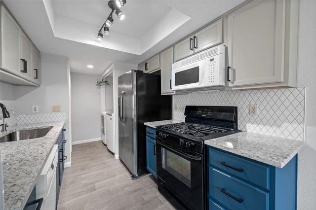 11301 Jollyville Road B3, Austin