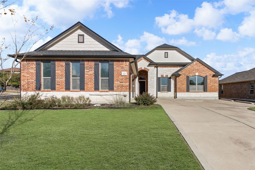 920 Autumn Sage Way, Pflugerville