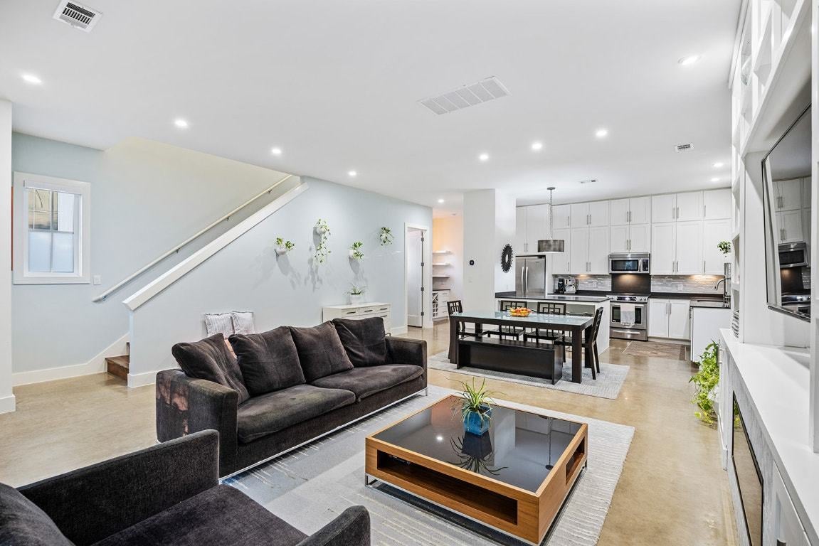 Photo of Listing #4041335