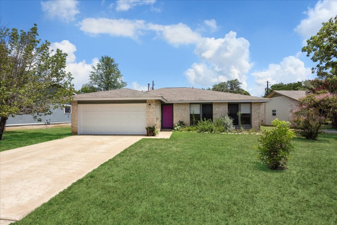 Photo of Listing #9445715