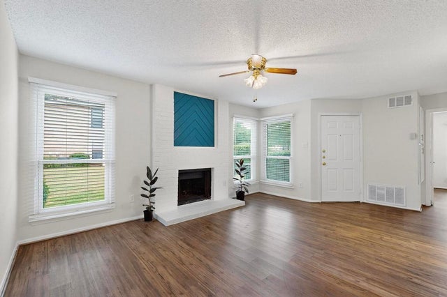 10616 Mellow Meadows Drive 9d, Austin