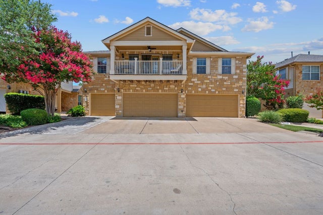 16100 S Great Oaks Drive 2702, Round Rock