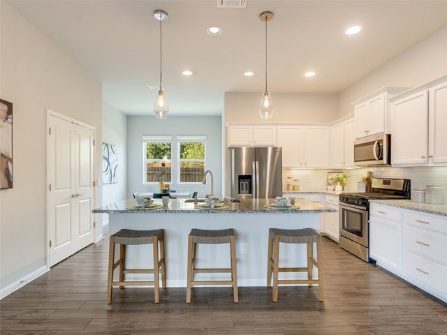 7816 Vista Mejor Drive, Austin