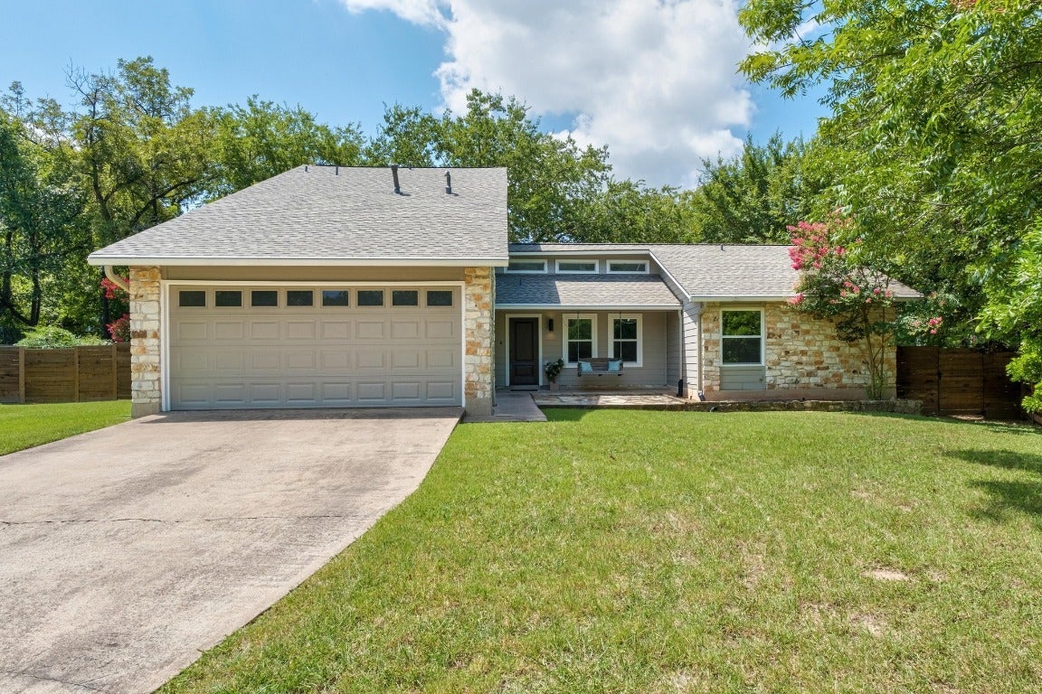 Photo of Listing #4391231
