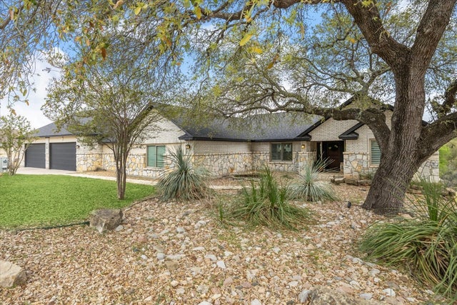 515 Wesley Ridge Drive, Spicewood