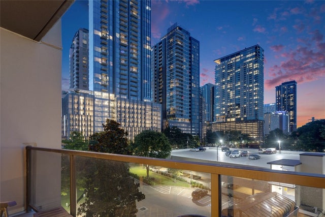 40 N Interstate 35 Highway 5b2, Austin