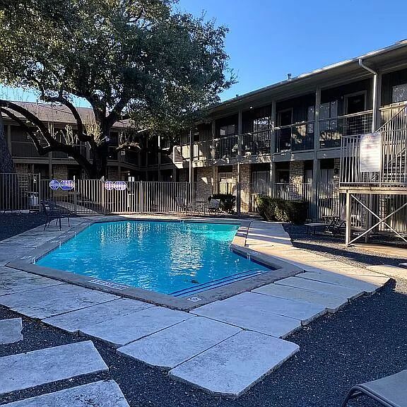 Photo of Listing #5462416