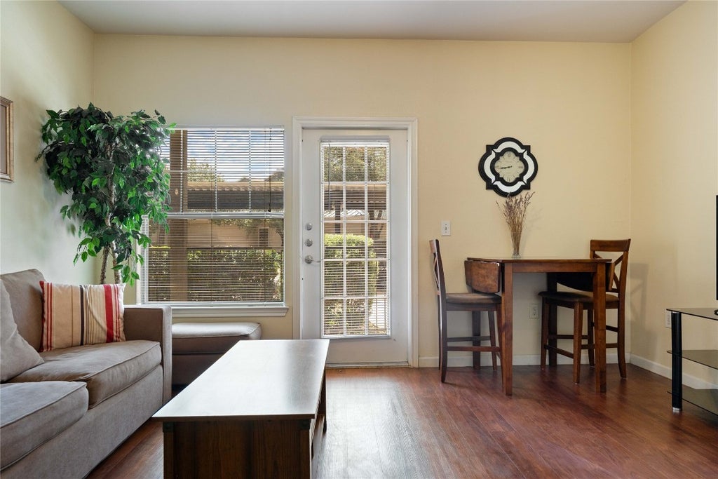 2320 Gracy Farms Lane 812, Austin