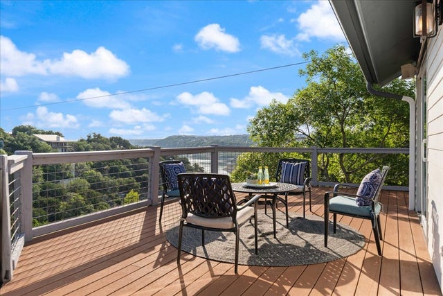 Homes for Sale on Lake Travis in Lakeway, TX