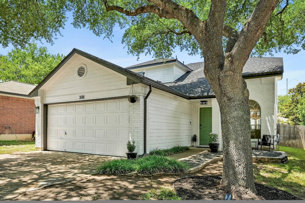 Photo of Listing #7913881
