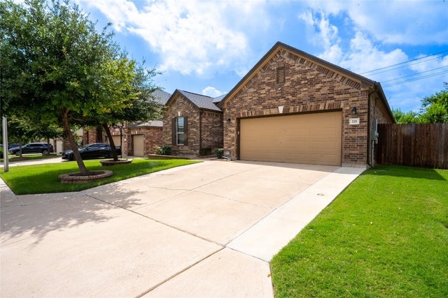 221 Culebra Drive, Georgetown