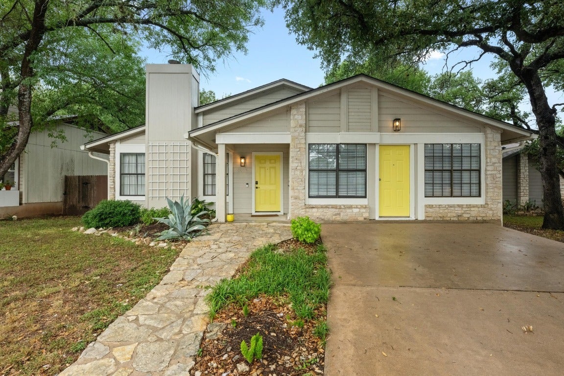 Photo of Listing #1882656