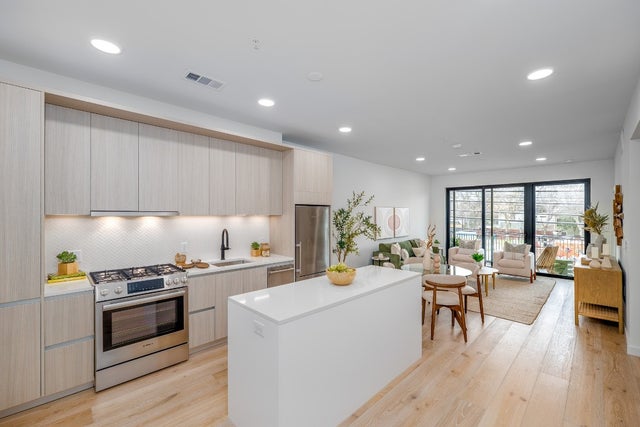 2209 S 1st Street 211, Austin