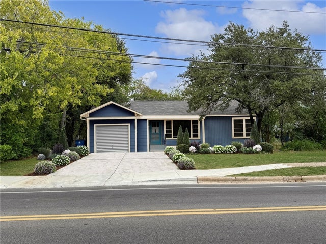 1808 E 38 1/2 Street, Austin